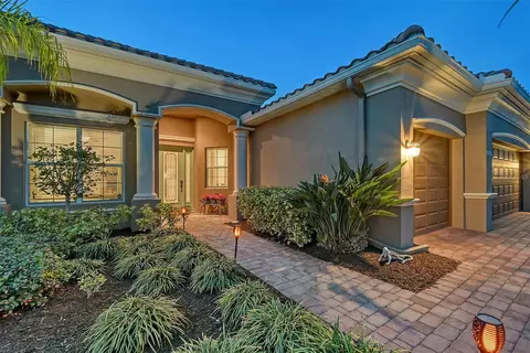 8296 Barton Farms Blvd, Sarasota, FL 34240