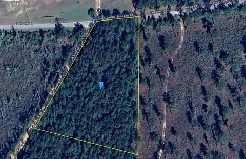 1148 State Line Rd, Baker, FL 32531