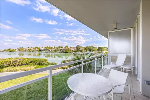 225 Sands Point Rd #6106, Longboat Key, FL 34228