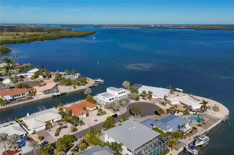 3704 Plumosa Ter, Bradenton, FL 34210