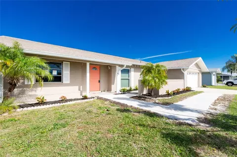65 Golfview Rd N, Rotonda West, FL 33947