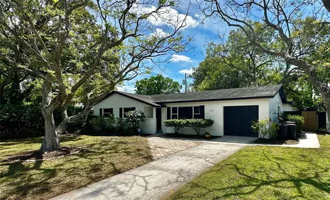 6123 E 111th Ave, Temple Terrace, FL 33617