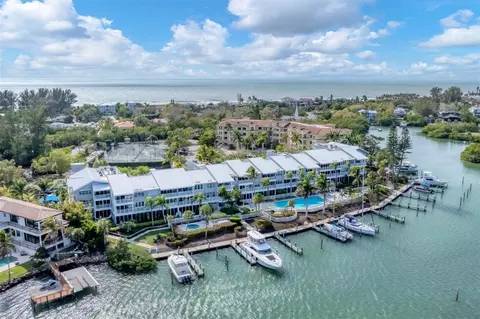 615 Dream Island Rd #102, Longboat Key, FL 34228