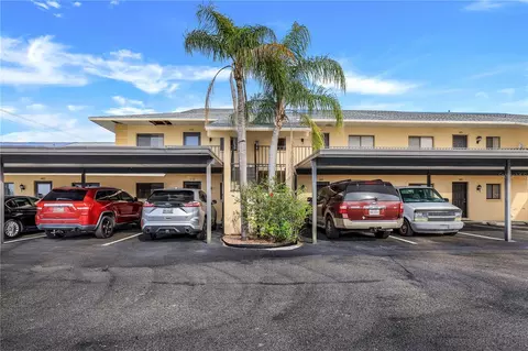 4805 Sorrento Ct #103, Cape Coral, FL 33904