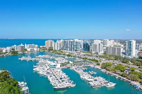 1155 N Gulfstream Ave #1201, Sarasota, FL 34236