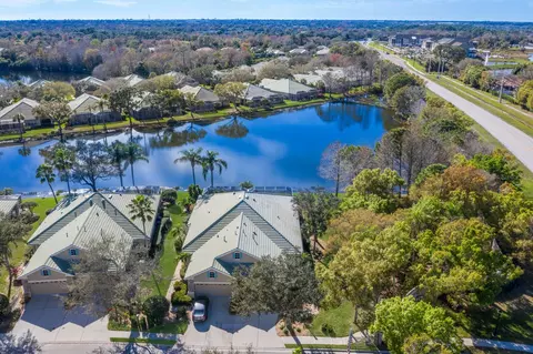 6910 Mystic Ln, Sarasota, FL 34243