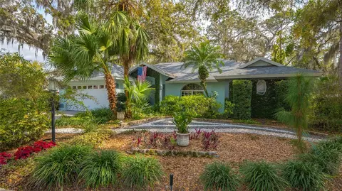 5516 Bent Oak Dr, Sarasota, FL 34232