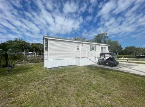 3333 26th Ave E #1033, Bradenton, FL 34208