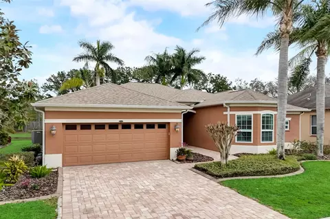 311 Londonderry Dr, Sarasota, FL 34240
