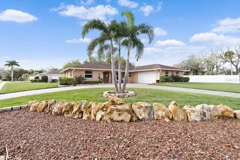 2560 Bispham Rd, Sarasota, FL 34231