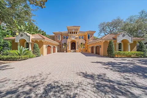 1321 Point Crisp Rd, Sarasota, FL 34242