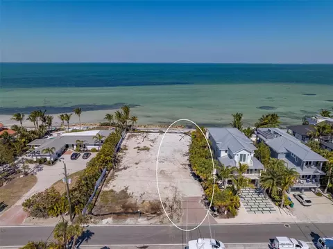 828 S Bay Blvd #B, Anna Maria, FL 34216