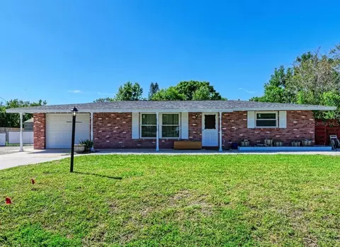 3818 San Luis Dr, Sarasota, FL 34235