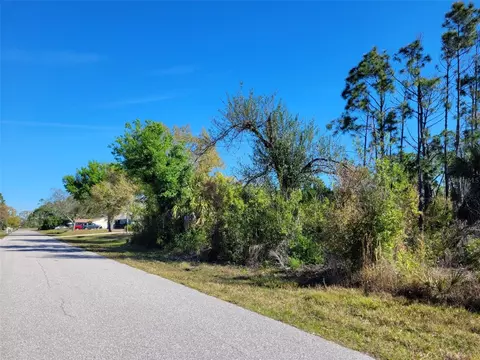 7240 Holsum St, Englewood, FL 34224
