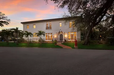 3860 Camino Real, Sarasota, FL 34239