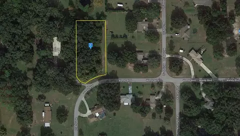 3781 Wendy Blvd, Lady Lake, FL 32159