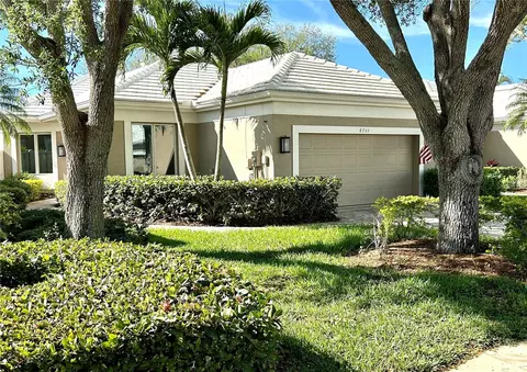 8733 53rd Ter E, Bradenton, FL 34211