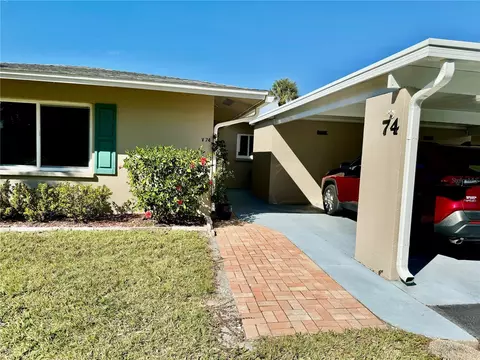 74 Strathmore Blvd #VILLA74, Sarasota, FL 34233