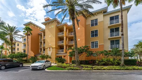 6450 Watercrest Way #302, Lakewood Ranch, FL 34202