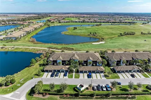 5558 Palmer Cir #203, Lakewood Ranch, FL 34211