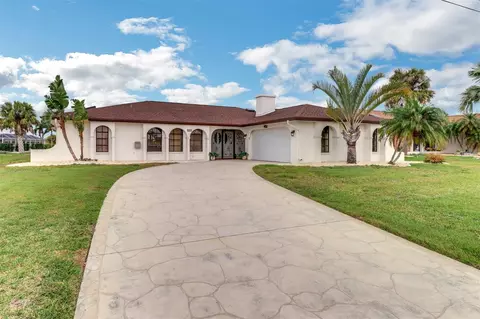 2207 Rio De Janeiro Ave, Punta Gorda, FL 33983