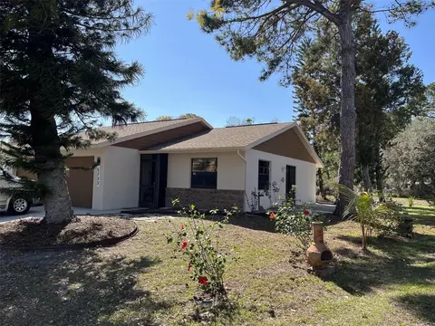 5733 Deer Hollow Trl, Sarasota, FL 34232