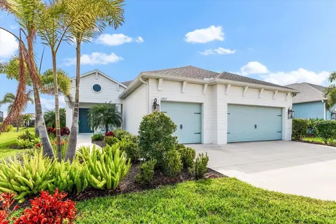 13657 Old Creek Ct, Parrish, FL 34219