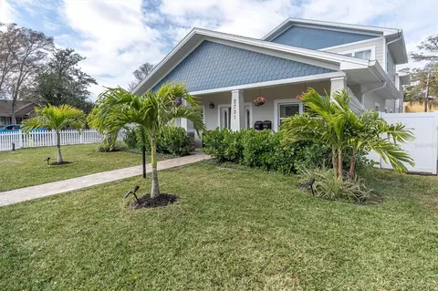 2731 13th Ave N, Saint Petersburg, FL 33713