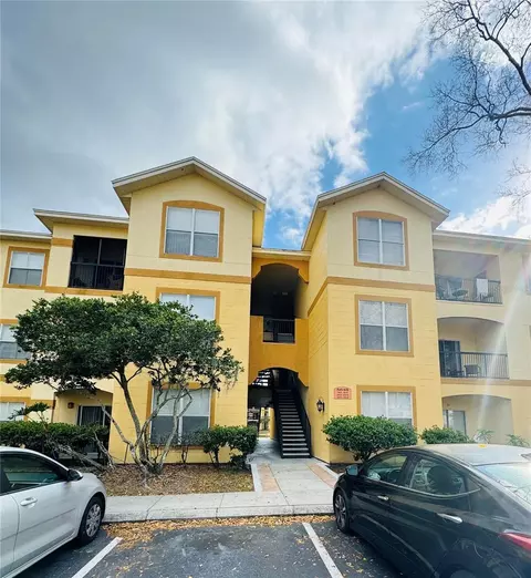 5618 Pinnacle Heights Cir #304, Tampa, FL 33624
