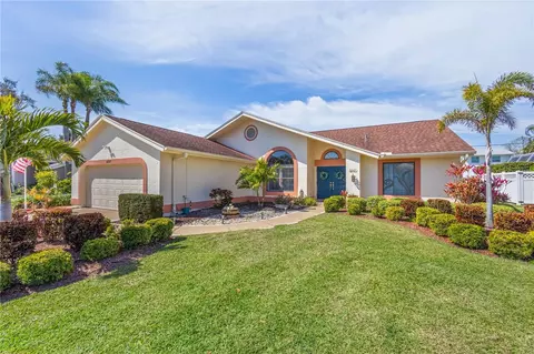 4727 Meadowview Cir, Sarasota, FL 34233