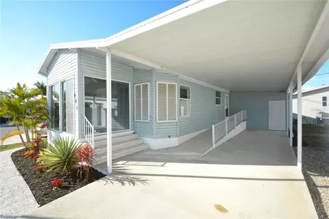 608 S Green Cir, Venice, FL 34285