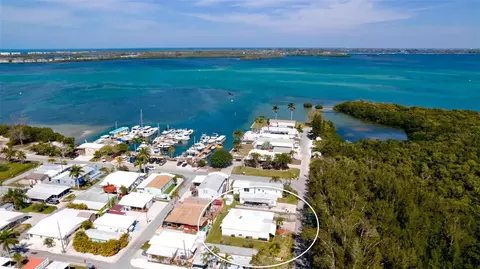 3608 115th St W, Bradenton, FL 34210