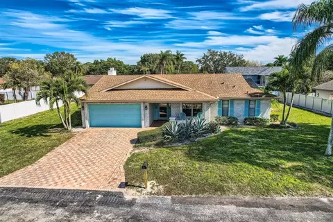 707 88th St NW, Bradenton, FL 34209
