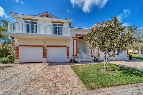 7259 Fountain Palm Cir #5-201, Bradenton, FL 34203
