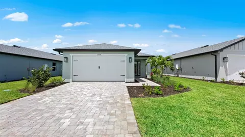 17059 River Otter Rd, Punta Gorda, FL 33982