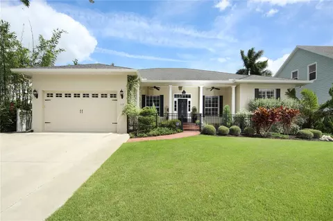 117 23rd St W, Bradenton, FL 34205