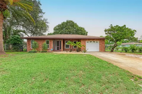 5720 2nd Ave W, Bradenton, FL 34209