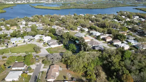 903 30th Ct E, Bradenton, FL 34208 photo 1