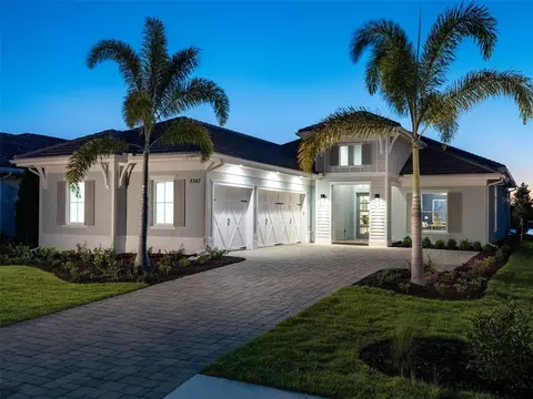8343 Pavia Way, Lakewood Ranch, FL 34202