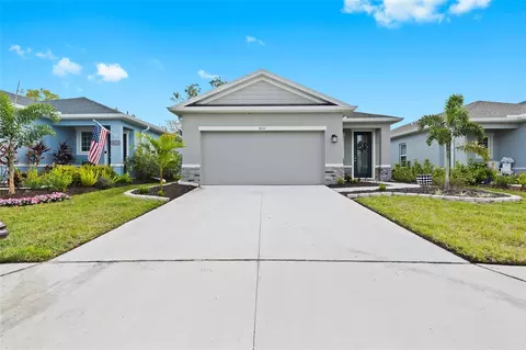 8818 Sunshower Pl, Parrish, FL 34219