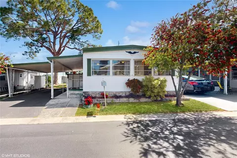 7803 46th Ave N #88, Saint Petersburg, FL 33709