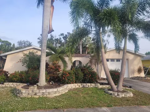 3909 Maverick Ave, Sarasota, FL 34233