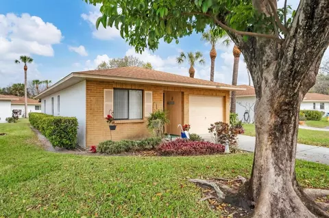 5012 Live Oak Cir, Bradenton, FL 34207