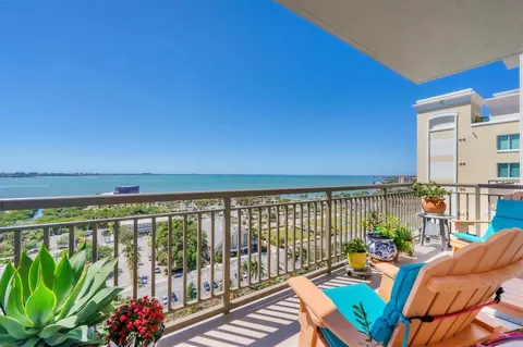 800 N Tamiami Trl #1617, Sarasota, FL 34236