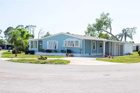 724 Butterfield Cir, Englewood, FL 34223