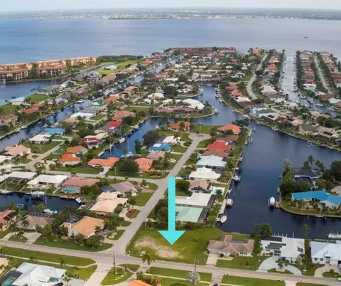 2790 W Marion Ave, Punta Gorda, FL 33950