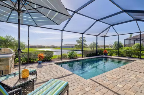 15842 Islandwalk Ave, Bradenton, FL 34211