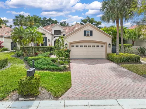 604 Weston Pointe Ct, Longboat Key, FL 34228