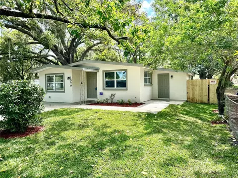 1570 23rd St, Sarasota, FL 34234