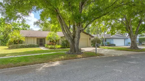 4345 Eastwood Dr, Sarasota, FL 34232